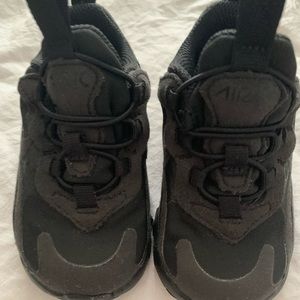 Nike toddler air max size 5